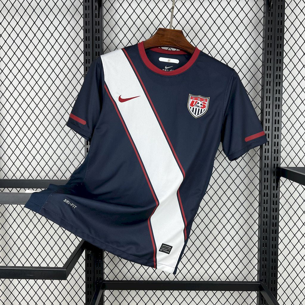 USA 2010 Away Retro Jersey - Image 1
