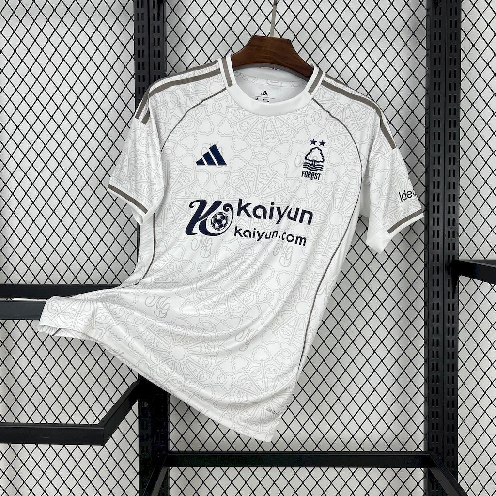 Nottingham Forest 2025/26 Away Jersey - Image 1